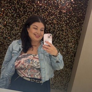 Meet your Posher, Stephanie